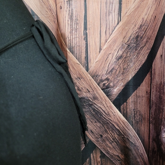 HAND CRAFTED Black SINGLE Knit Necklace - Picture 6 of 7